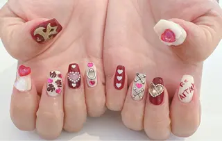 ネイル Atelier Peniculusのネイルデザイン