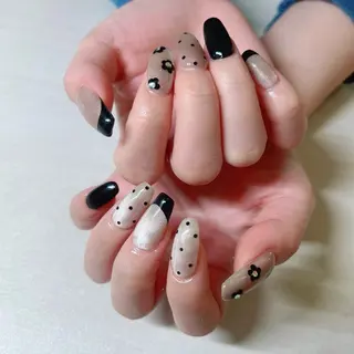 ネイル Cozy_ ilumのネイルデザイン