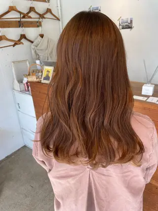セミロング カラー ヘアアレンジ 鴫原 亜弥のヘアスタイル