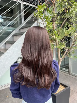 ロング 和泉田 真白のヘアスタイル