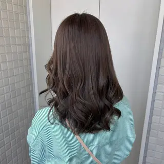 カラー 艶感カラー/オリーブ アレンジ：♡のヘアスタイル