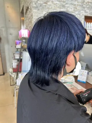 ショート カラー 丸山 莉世のヘアスタイル