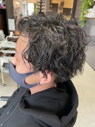 ショート パーマ メンズ 伊丹Pilina 山田のヘアスタイル