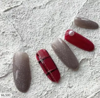 ネイル Likeモデル 募集中のネイルデザイン