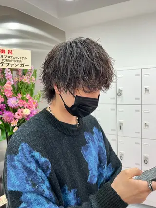 ミディアム パーマ メンズ メンズパーマ特化 TAIGAのヘアスタイル