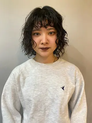 ミディアム パーマ ショート& パーマ　坂本のヘアスタイル