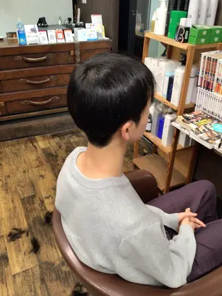 ショート 香川 裕基のヘアスタイル