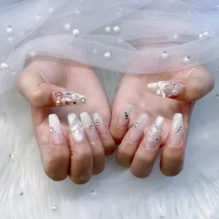 ネイル パーツ全部¥110 サロンミミのネイルデザイン