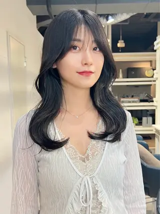 セミロング 恵比寿韓国レイヤー× 艶透明感カラー大場のヘアスタイル