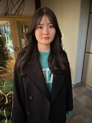 ロング カラー mau tomokaのヘアスタイル