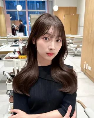 セミロング カラー 🇰🇷韓国風くびれ ヘア🇰🇷中村優大のヘアスタイル