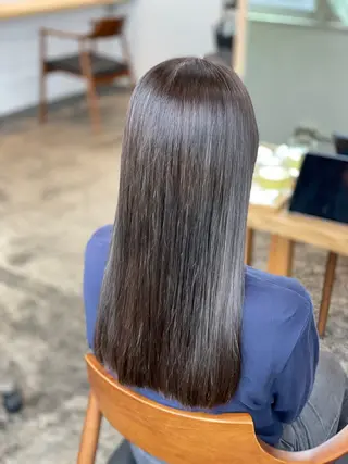 ロング カラー 透明感カラー さきのヘアスタイル