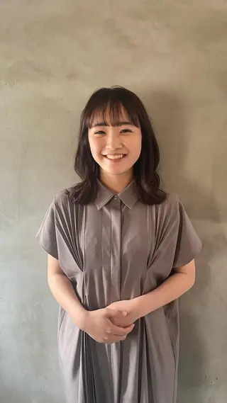 ミディアム 透明感カラー 🦙なりたりみのヘアスタイル