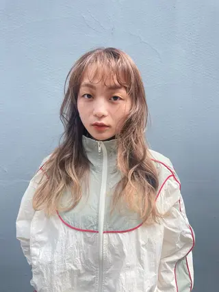 ロング カラー 狩野 羅夢のヘアスタイル