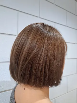 カラー ミディアム 松島 冬浬のヘアスタイル