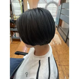 ショート カラー Lagom なかだのヘアスタイル
