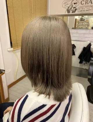 ミディアム カラー CRADLE Takeuchiのヘアスタイル