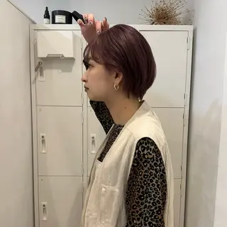 ショート canon/レイヤー /透明感カラーのヘアスタイル