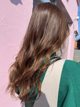 ロング カラー 初ブリーチOK✨ ハイトーン稲吉菜々美のヘアスタイル