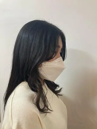 ロング 阪口 依美奈のヘアスタイル
