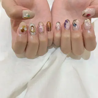 ネイル 藤原 胡桃のネイルデザイン