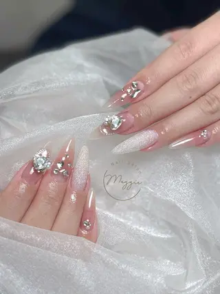 ネイル Maggie Nail🦩のネイルデザイン