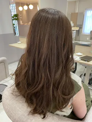 ロング 髪質改善お任せ ください♪ひとみのヘアスタイル