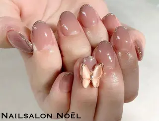 ミディアム Nailsalon ＆Noelのネイルデザイン