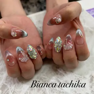 ネイル Bianca 立川店 小川のネイルデザイン