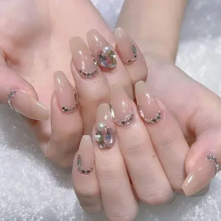 ネイル Queens 榊 まおのネイルデザイン