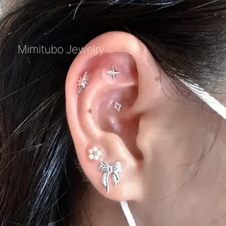 Emi🎧/束感 パーマ/パリジェンヌのマツエク・マツパデザイン