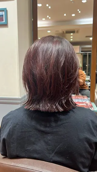 ミディアム 小野まさや /ショートカットのヘアスタイル