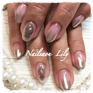 ネイル Lily*nail 🌻Mii🌻のネイルデザイン