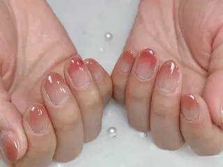 ネイル BURGUNDY ジョイシーのネイルデザイン