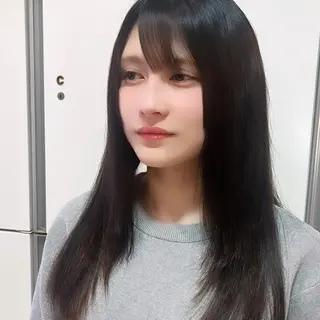 ロング レイヤーカット/ フェミニン💕/鏡のヘアスタイル