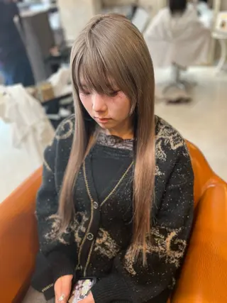 ロング Wakita Masakiのヘアスタイル