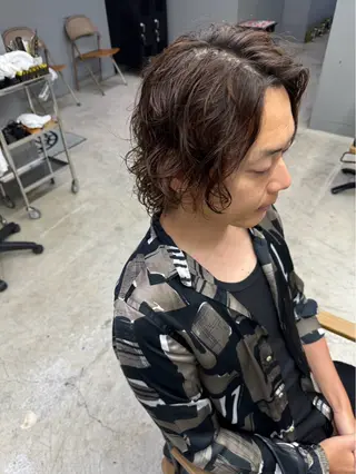 ミディアム パーマ メンズ メンズ専門サロン wokeのヘアスタイル