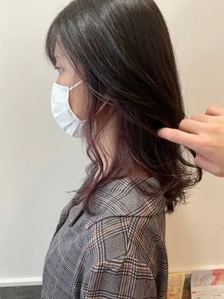 ミディアム 福田 純香のヘアスタイル