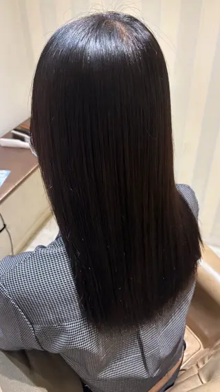 ミディアム パーマ なぎさ 🎀 / 透明感カラー/心斎橋のヘアスタイル