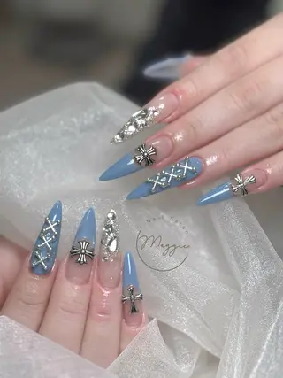 ネイル Maggie Nail🦩のネイルデザイン