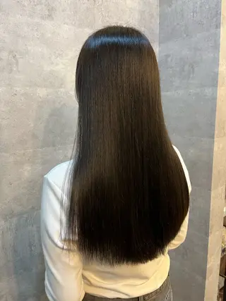 ロング カラー イロアイヘアー Renのヘアスタイル