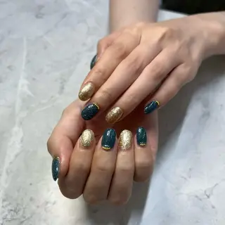 ネイル sol. ¨̮ 𓇼 yunaのネイルデザイン