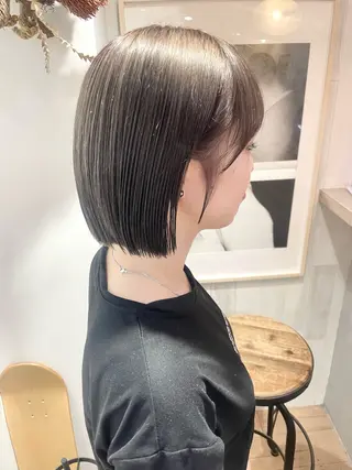 ミディアム 田中 志織のヘアスタイル