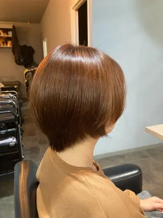ショート カラー 三上 琳のヘアスタイル