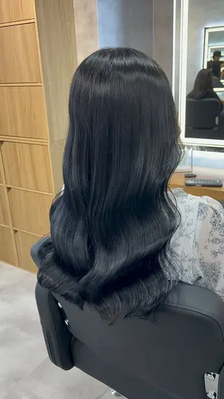 ロング カラー ヘアアレンジ ブリーチなしの達人 🌈KAITOのヘアスタイル