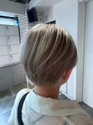 ショート カラー ハイトーンカラー/ 田中和磨のヘアスタイル