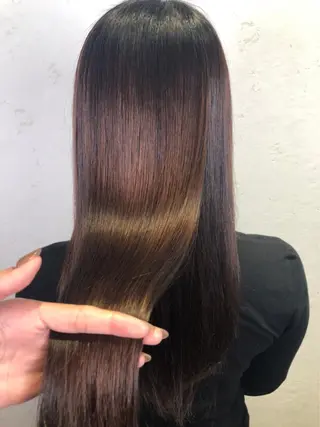 ロング 艶カラー/ Nanamiのヘアスタイル