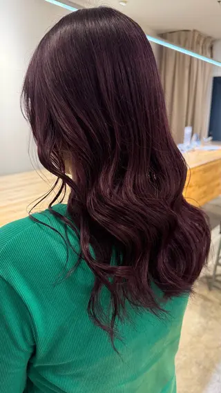 カラー NAVY 日 和のヘアスタイル