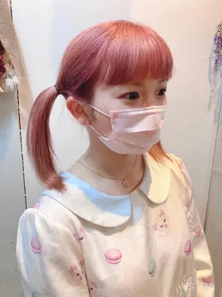 セミロング タカツド ユウキのヘアスタイル