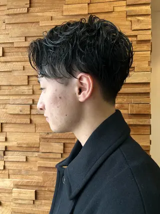 パーマ メンズ 透明感・艶感 小坂隼斗のヘアスタイル